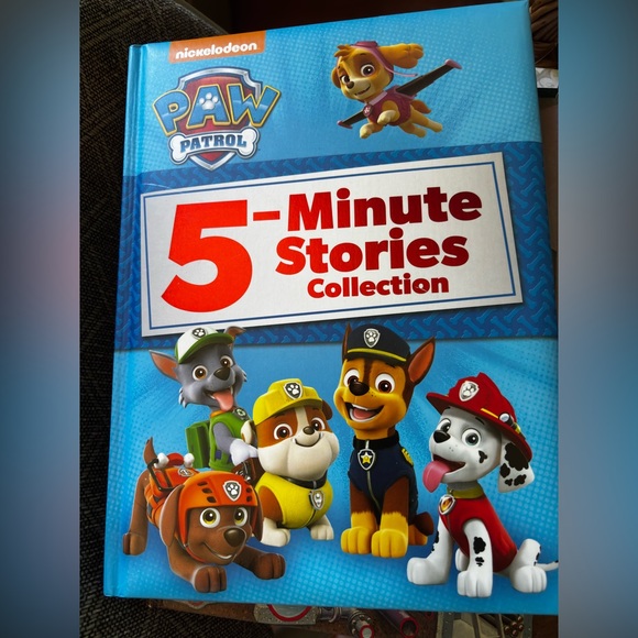 Paw Patrol 5 Minute storybook - Picture 1 of 7